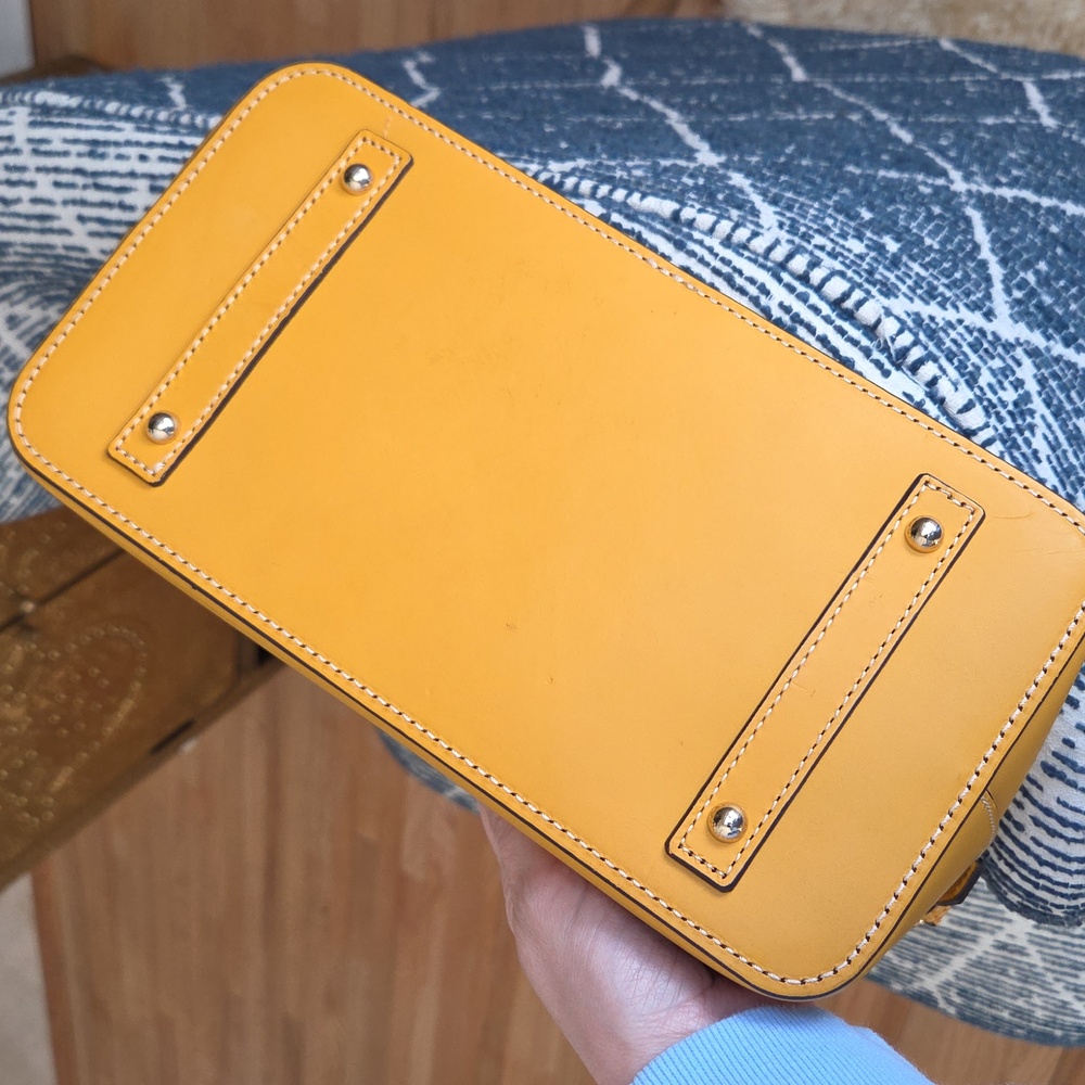 Dooney & Bourke Beacon Domed Satchel Bag In Mustard yellow smooth leather - Picture 10 of 15